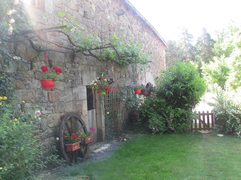 Ecuries De Saint Maurice- Maison D'Hotes De Gondou Lacapelle-Marival Bagian luar foto