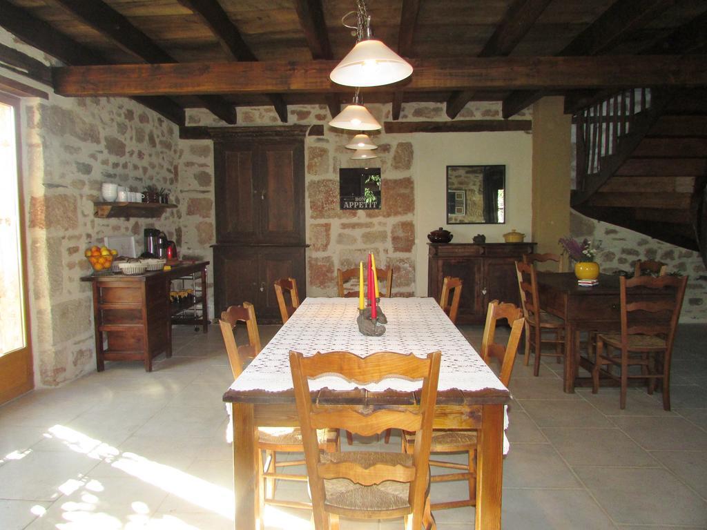 Ecuries De Saint Maurice- Maison D'Hotes De Gondou Lacapelle-Marival Bagian luar foto