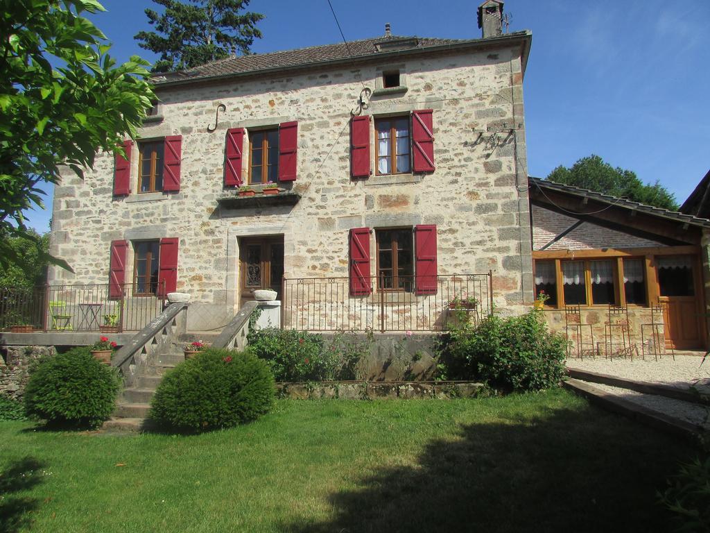 Ecuries De Saint Maurice- Maison D'Hotes De Gondou Lacapelle-Marival Bagian luar foto